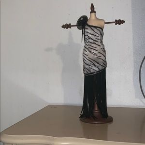 Lady jewelry hanger 🤩